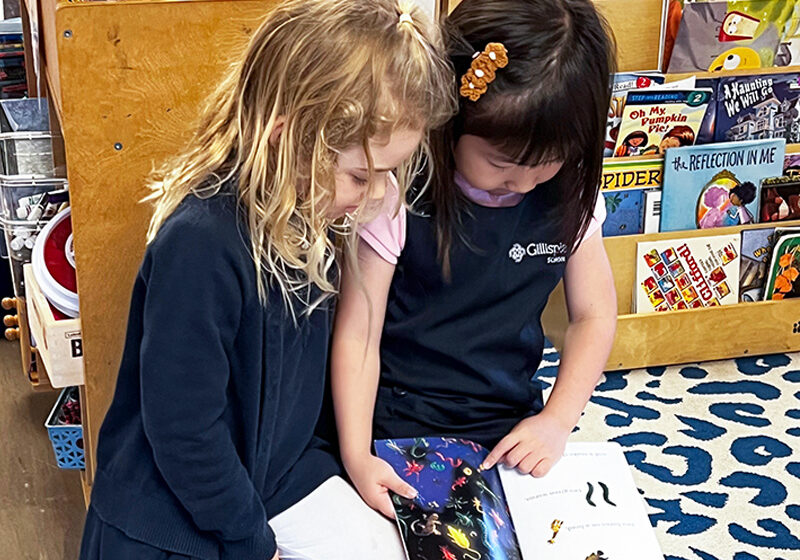 Gillispie School Kindergarteners reading together