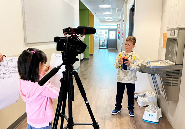 Gillispie Grade 1 students film their "How-To" video. Gillispie Grade 1 students film their "How-To" video.